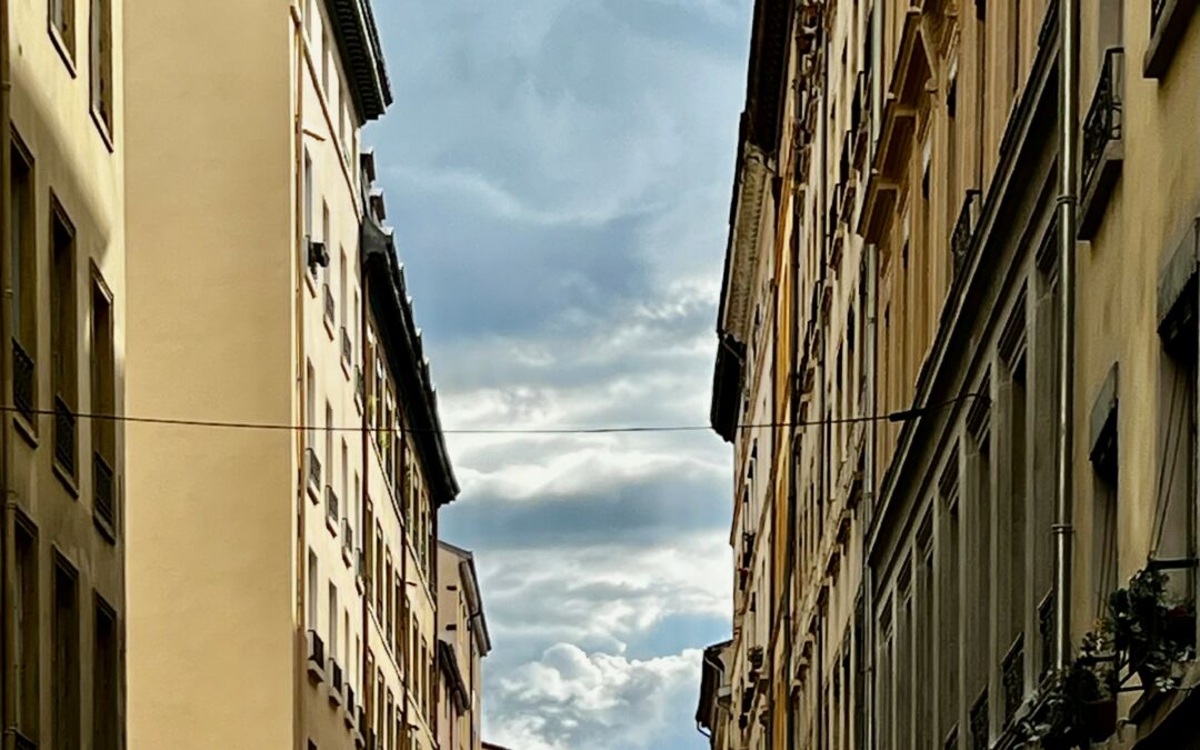 Remise du dépôt de garantie à l’agent immobilier : le séquestre ne se présume pas 